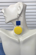 Load image into Gallery viewer, Geometric Pop Earrings
