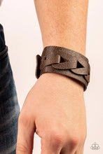 Load image into Gallery viewer, Horse and Carriage - Bracelet Brown
